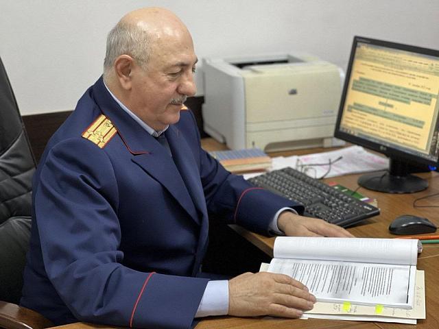 В Дагестане налоговик за «помощь» гражданам стал фигурантом уголовного дела