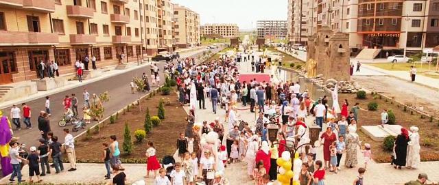 В честь 30-летия Ингушетии в Магасе открыли аллею Отца