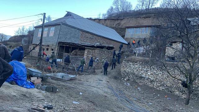 Потерявшим имущество жителям Дагестана оказали помощь