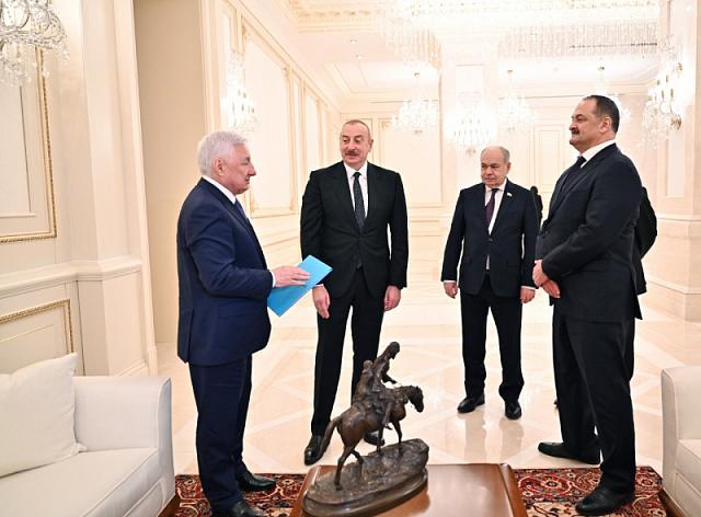 Глава Дагестана Сергей Меликов посетил Азербайджан  