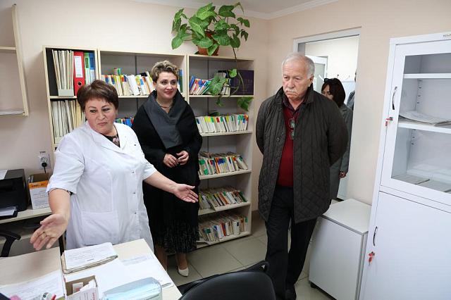 Спикер Думы Ставрополья проверил выполнение программ развития в Ипатовском округе края