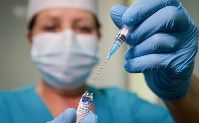 За каждого вакцинированного пациента медикам Ставрополья заплатят 200 рублей