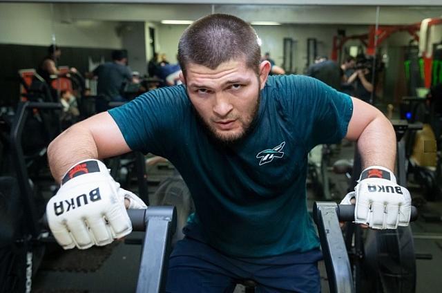 Россиянин Хабиб Нурмагомедов включён в Зал славы UFC