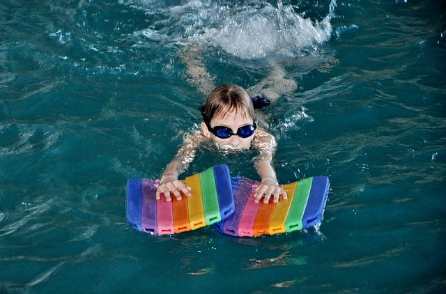 На пляжах Сочи школьников будут бесплатно учить плавать