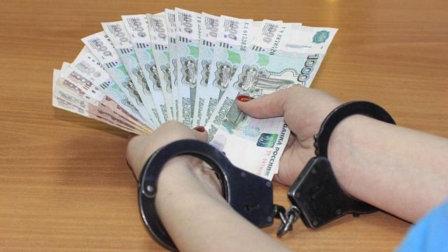Более 1,2 млн рублей зарплаты «мертвых душ» присвоила чиновница Северной Осетии