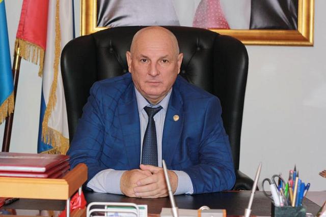 В Дагестане министра временно отстранили от работы