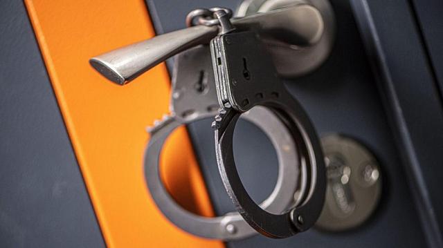 В КБР арестовали пять дам-сутенёров, обманом сделавших проститутками за границей землячек 