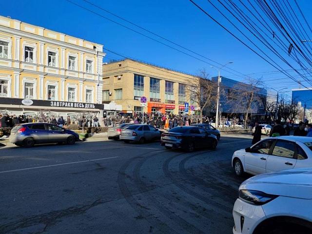 В российских городах прошли несогласованные акции в поддержу Навального 