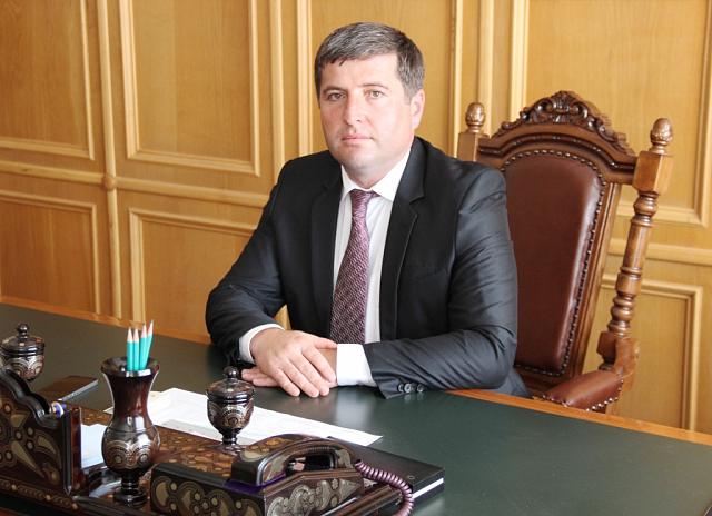Меликов назначил врио министра финансов Дагестана 