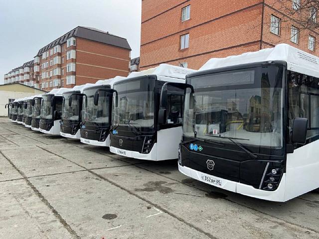 Перевозить пассажиров на новых автобусах в Махачкале будут за 20 рублей 