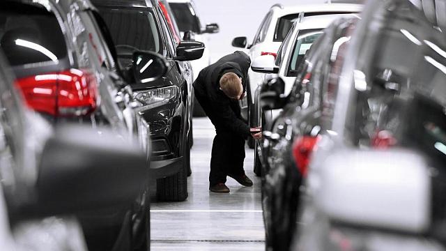 Россияне взяли в июле больше 40 тыс. кредитов на покупку машин