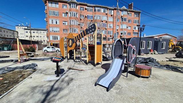 Детскую площадку в форме музыкальных инструментов построили в Невинномысске