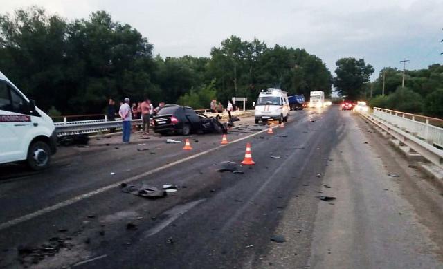 На Ставрополье девушка-водитель погибла в ДТП 