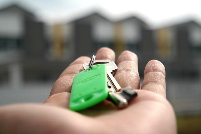 Ключи от новых квартир получили дети-сироты в Кабардино-Балкарии 