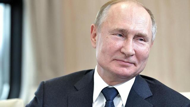 Путин хочет возродить звание «Мать-героиня» и выплачивать за него 1 млн рублей