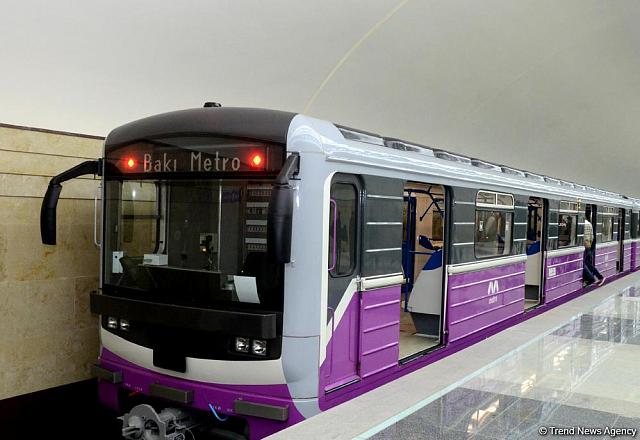В Баку открылся первый участок новой фиолетовой ветки метро