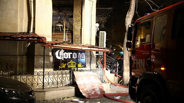 В Баку в результате взрыва в ночном клубе погибла женщина, 37 человек ранено