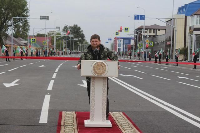 На Балканах Кадыров и его отец стали популярными фигурами