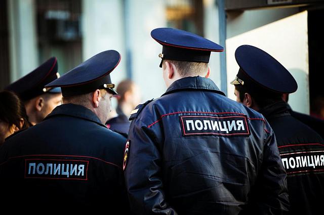 Опрос: более трети россиян не доверяют сотрудникам МВД