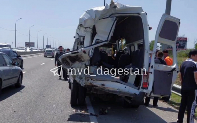 После ДТП с микроавтобусом в Дагестане Меликов пообещал помощь Кадырову
