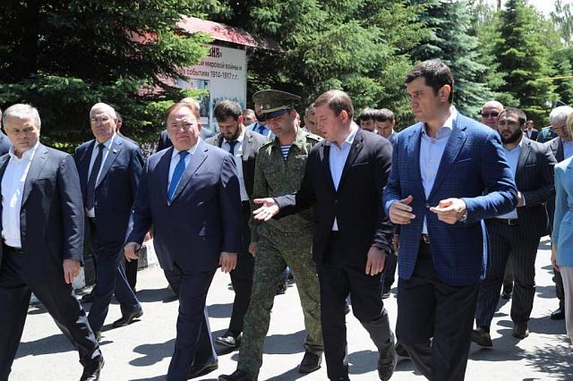 Турчак посодействует со строительством воздушно-десантного комплекса для кадетов Ингушетии