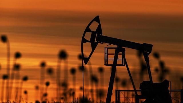 Резервный фонд правительства увеличится благодаря продажам нефти и газа