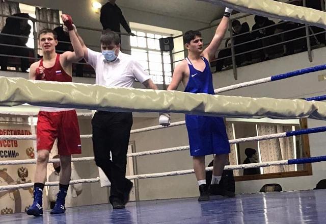 Ставропольские спортсмены победили в первенстве СКФО по боксу