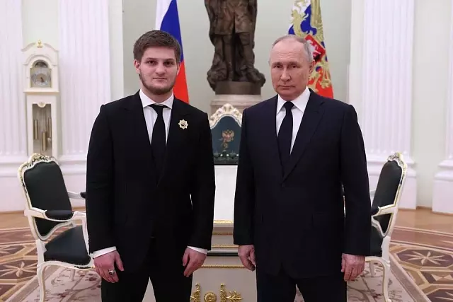 В Грозном студенческий фестиваль с участием сына Кадырова посвятили Дню России