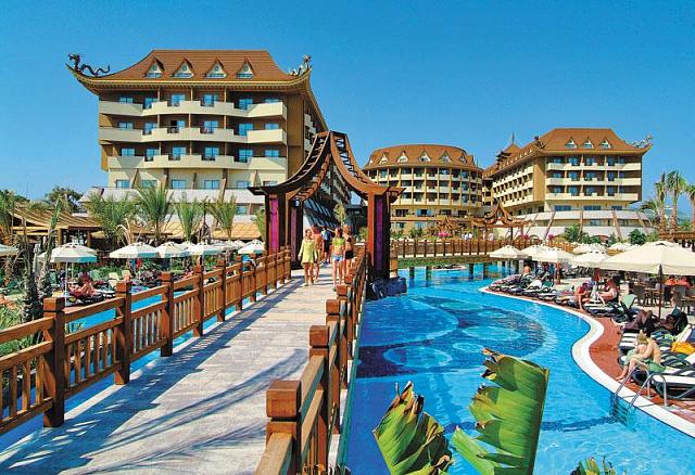 Аферисты нашли способ отдыхать в отелях Турции почти бесплатно