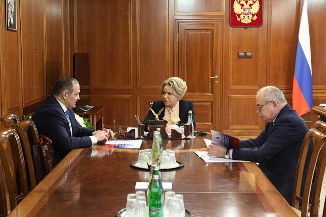 Матвиенко и Меликов обсудили проблемы электроснабжения Дагестана