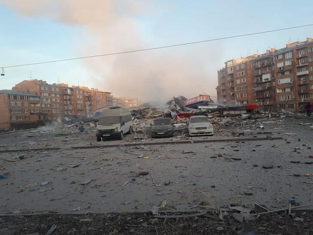 Во Владикавказе взрыв уничтожил супермаркет «Магнит»