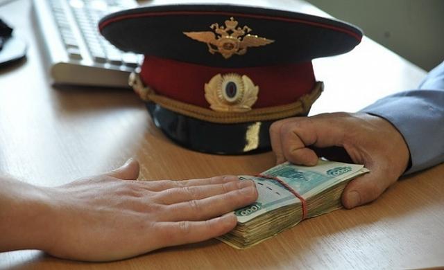 За вымогательство 24 млн рублей будут судить экс-полицейского Дагестана