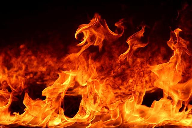 В ночном пожаре в Нальчике погиб 75-летний пенсионер