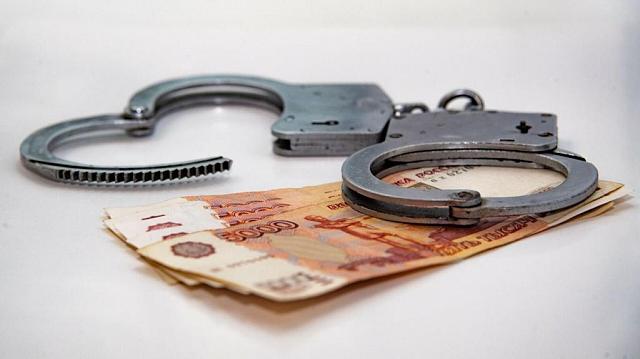 Двух полицейских из Пятигорска подозревают в получении взятки  