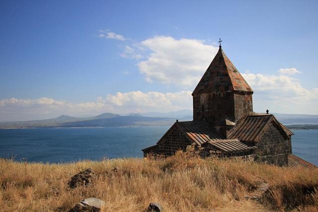 Бывший замминистра обороны Армении назвал объемы территориальных потерь