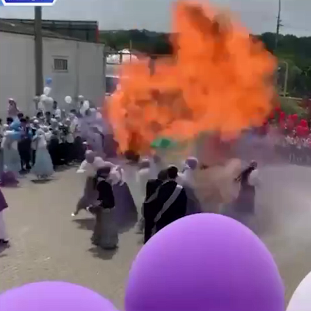Прокуратура Чечни проверяет возгорание воздушных шаров во время последнего звонка