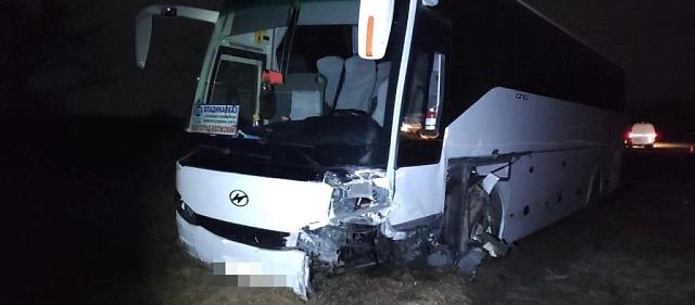 В Ставропольском крае произошло ДТП с рейсовым автобусом