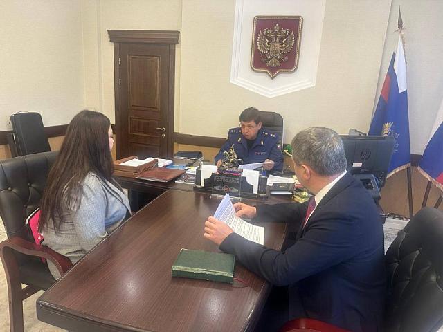 Прокуратура добивается обеспечения лекарствами ребёнка жительницы Карачаево-Черкесии