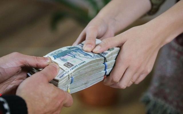 Сотрудница налоговой службы Ингушетии раздала знакомым 5 млн бюджетных рублей