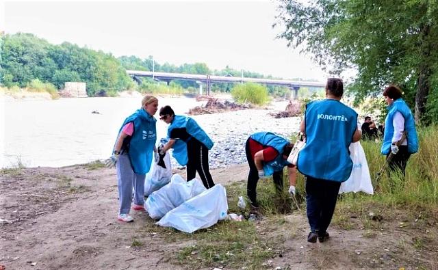 В КЧР более 200 человек очистят от мусора берега реки Кубань