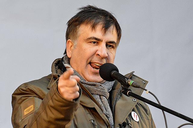 Пока власти Грузии готовят суд над Саакашвили в тюрьме, он там готовит госпереворот