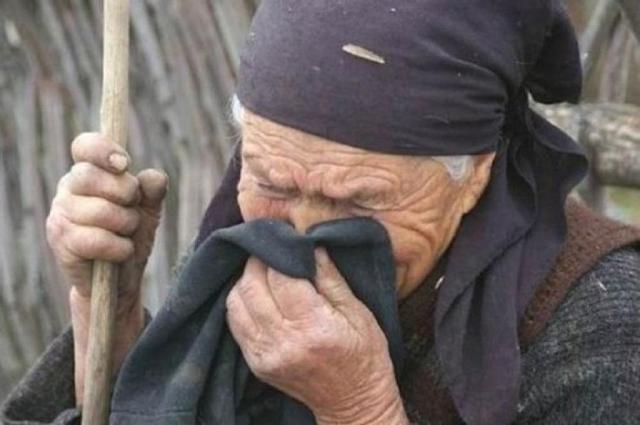 Жительница Северной Осетии присвоила квартиру 96-летней вдовы ветерана