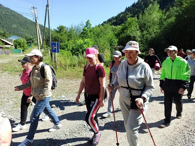 Ставропольские медики спасутся от «выгорания» в горах Кавказа