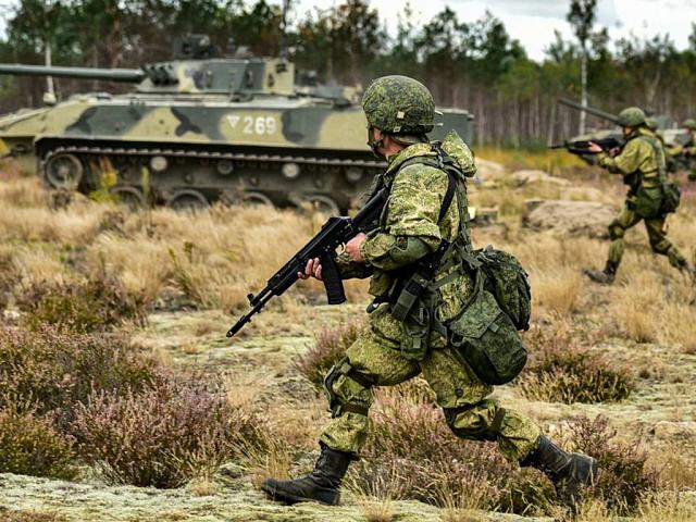 Путин увеличил численность Вооруженных сил России до 2,2 млн человек