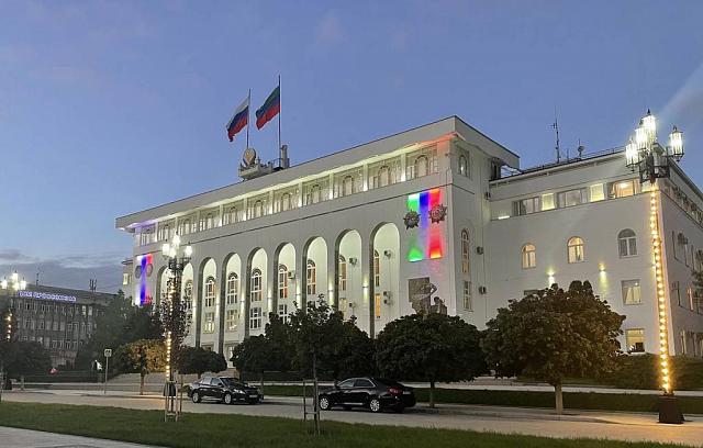 В Дагестане депутаты большинством голосов одобрили поправки в Конституцию региона 