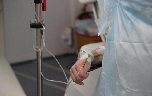 Семь детей и взрослый попали в больницу с отравлением в Дагестане