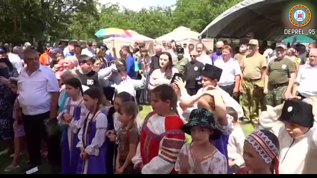 Дудаев принял участие в праздновании Дня наурской казачки в Чечне