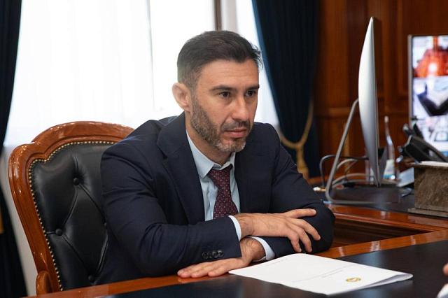 Постпредство КЧР в Москве возглавил сын экс-сенатора