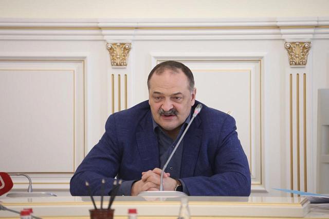 Меликов планирует «перезагрузку» Общественной палаты Дагестана
