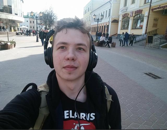 Бывший главред Telegram-канала NEXTA Роман Протасевич задержан в аэропорту Минска